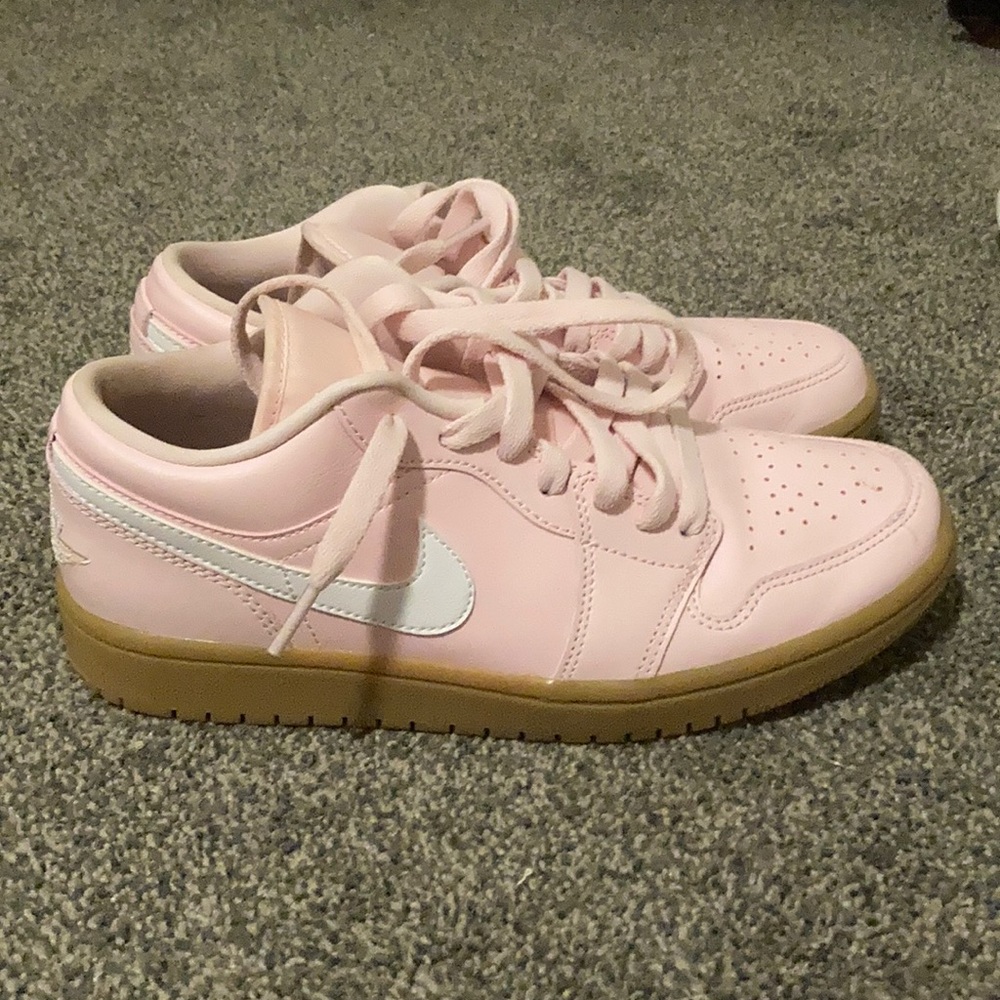 Jordan 1 lows Arctic pink gum
